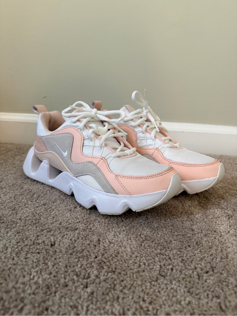 Nike Women's Chunky Athletic Sneakers - Blush/White